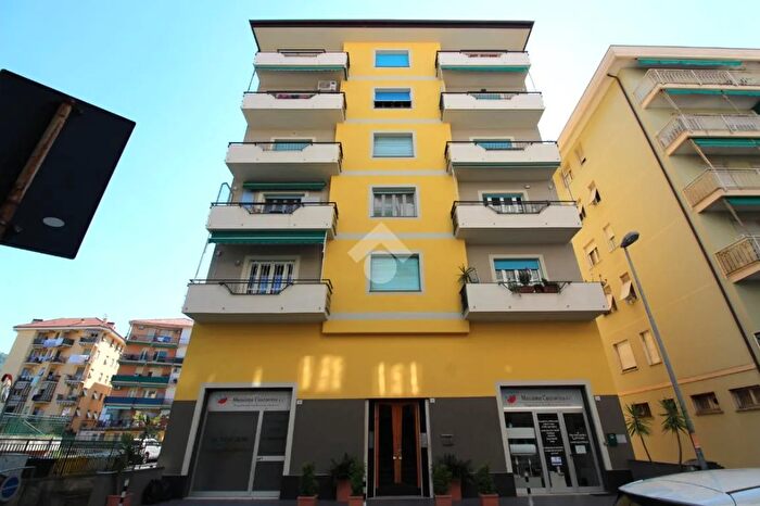 Appartamento bilocale in vendita in Via Franceschi, Chiavari