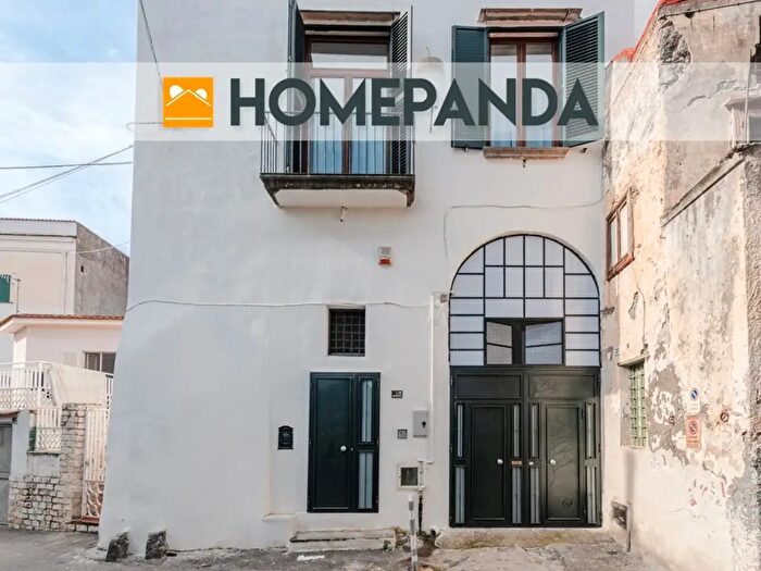 Casa con 5 locali in vendita in Via Luigi Iorio, Boscotrecase