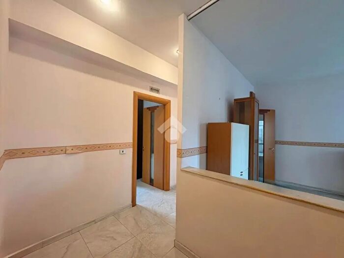 Appartamento trilocale in vendita in Via Palmiro Togliatti, Arzano