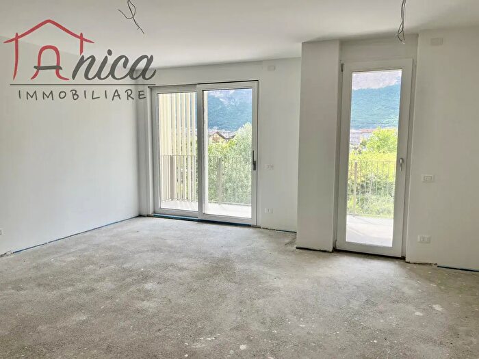 Appartamento quadrilocale in vendita in Via della Canova, Trento