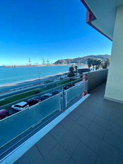 Appartamento quadrilocale in affitto in Vado Ligure