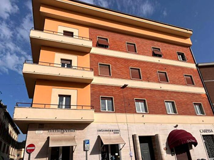 Appartamento bilocale in vendita in Piazza Giuseppe Mazzini, Bastia Umbra