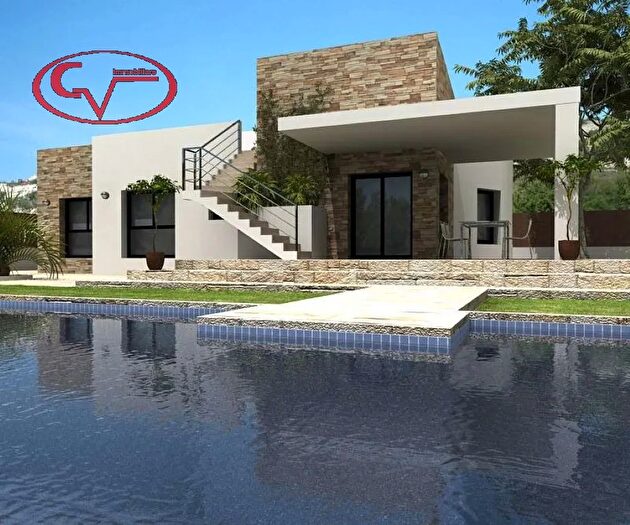 Casa con 5 locali in vendita in Montevarchi