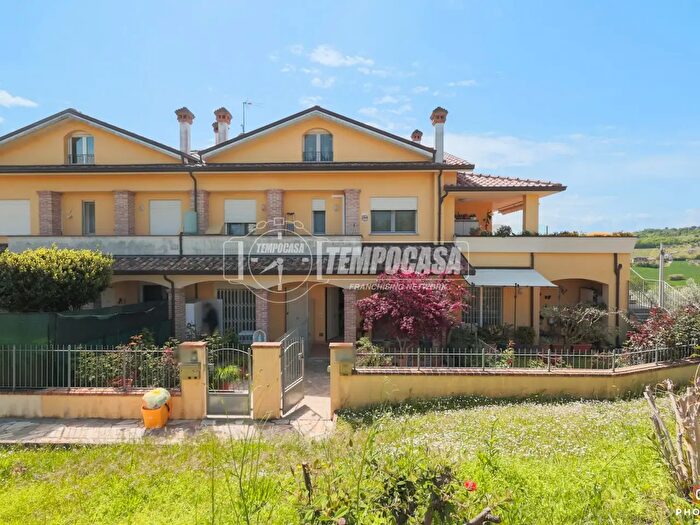 Appartamento bilocale in vendita in Via Cà Ciavatti, Coriano