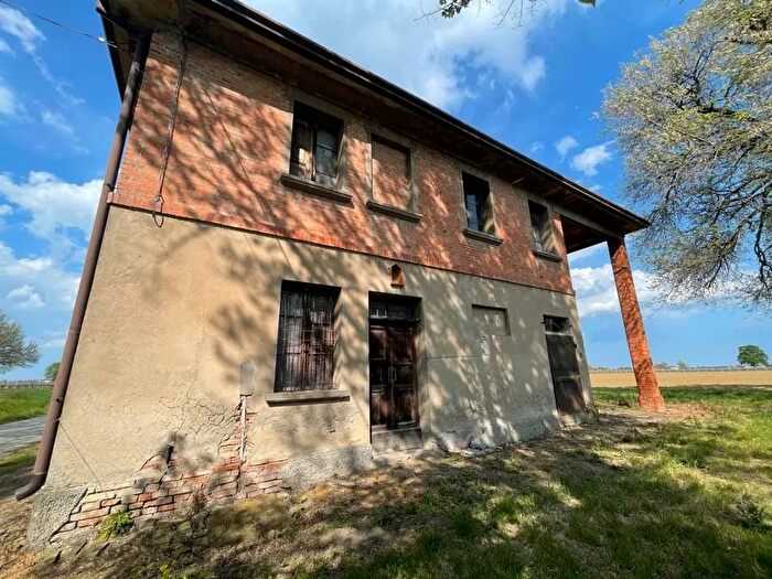 Casa in vendita in Via Laguna Imola, Imola