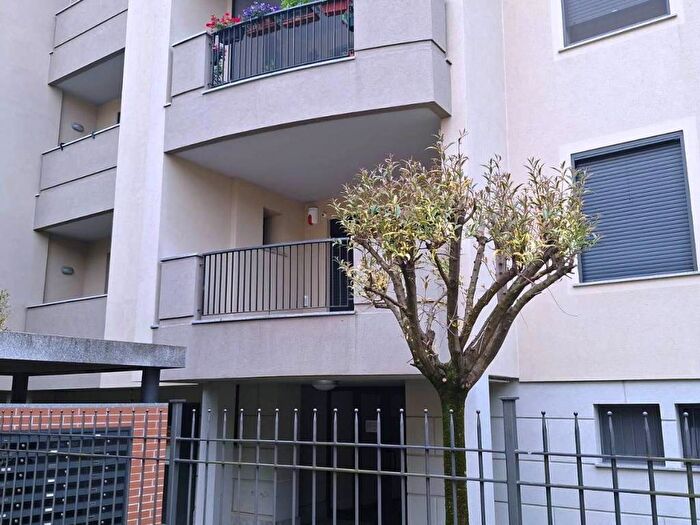 Appartamento bilocale in affitto in Via Giacomo Puccini, Centro, Magenta