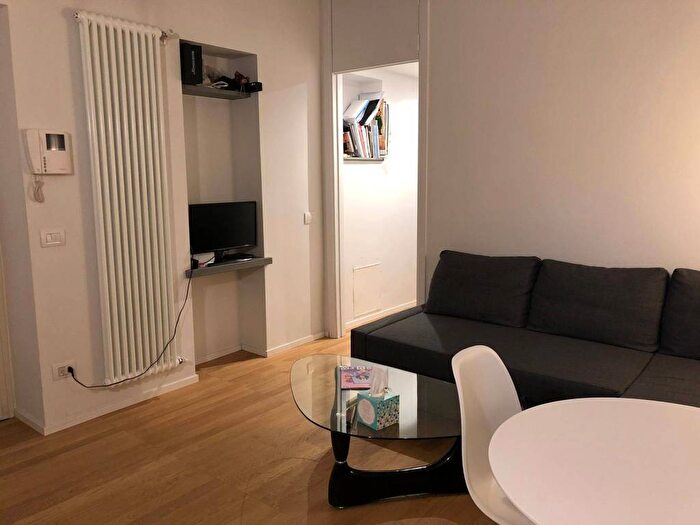 Appartamento bilocale in affitto in Via Panfilo Castaldi, Porta Venezia, Milano