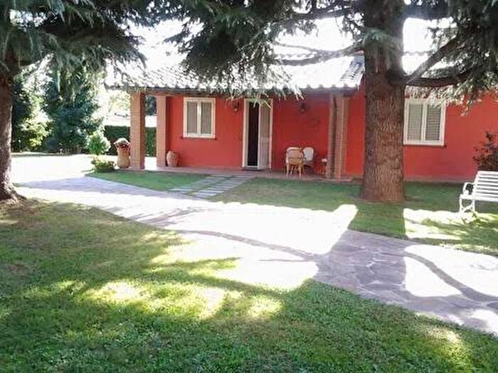 Casa con 5 locali in affitto in Via Del Fanuccio, Marlia, Capannori