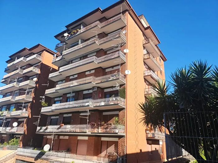 Appartamento con 5 locali in vendita in Largo Don Luigi Guanella, Ferentino