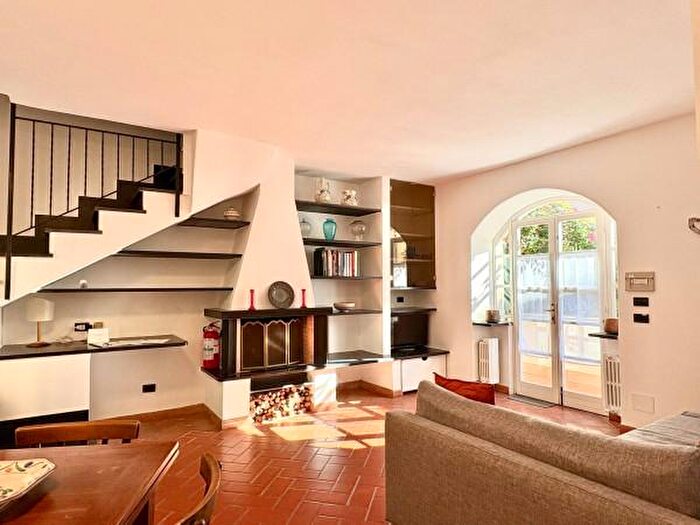 Appartamento quadrilocale in affitto in Vico Pozzetto, Sestri Levante