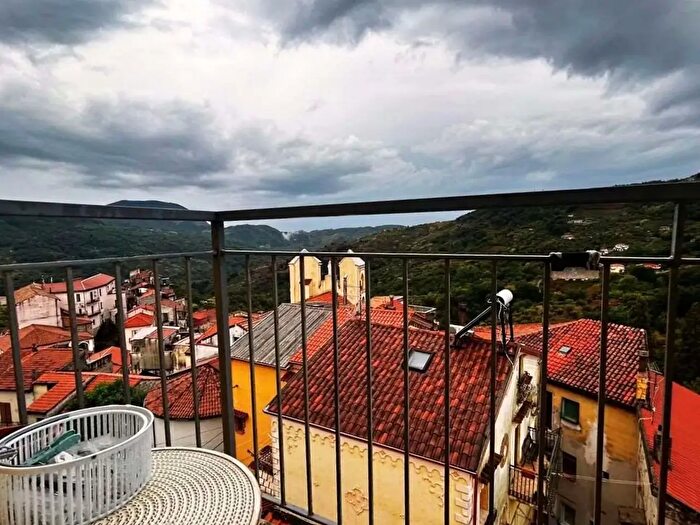 Appartamento quadrilocale in vendita in Centro Storico, Verbicaro