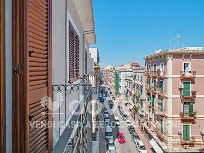 Appartamento trilocale in vendita in Via Gorizia, Taranto