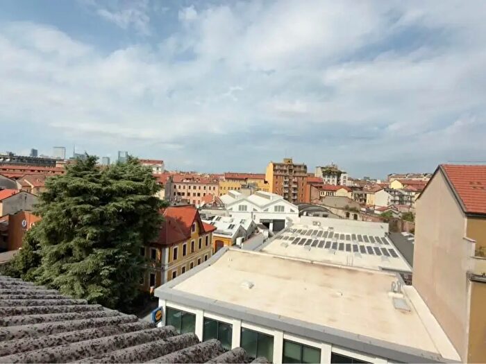 Appartamento monolocale in vendita in Via Padova, Milano