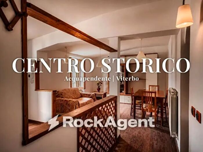 Appartamento trilocale in vendita in Via XV Maggio, Acquapendente