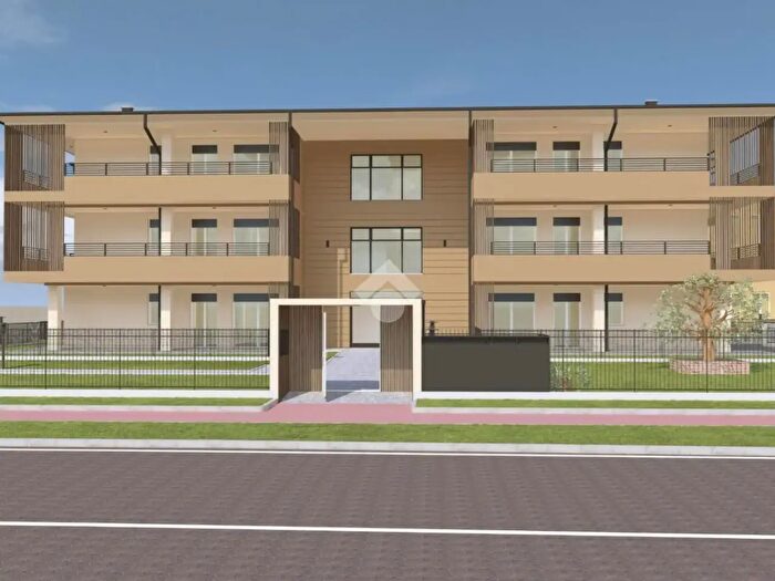 Appartamento trilocale in vendita in Via Provinciale, Pessano Con Bornago