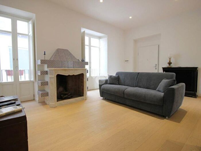 Appartamento quadrilocale in affitto in Via Casa Professa, Cassaro, Palermo