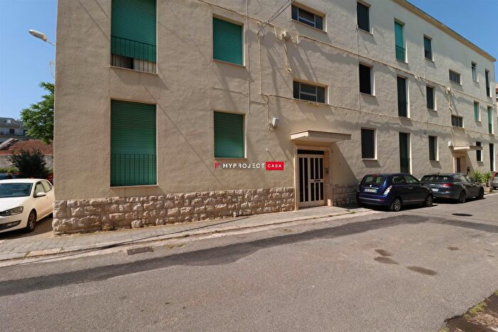 Appartamento bilocale in vendita in Via Sabotino, Locorotondo