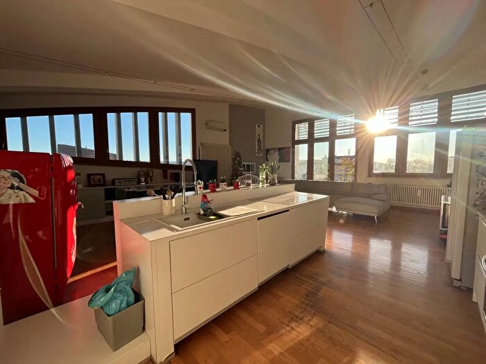 Appartamento quadrilocale in vendita in Viale del Mercato Nuovo, Vicenza