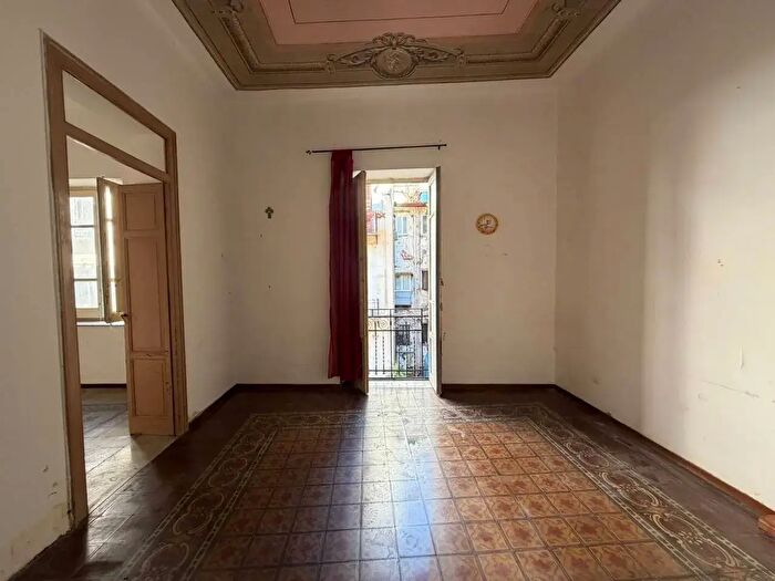 Appartamento quadrilocale in vendita in Via Alessio Narbone, Palermo