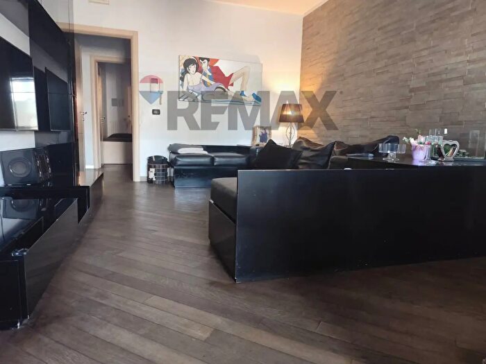 Appartamento trilocale in vendita in Via Lofoco, Bari