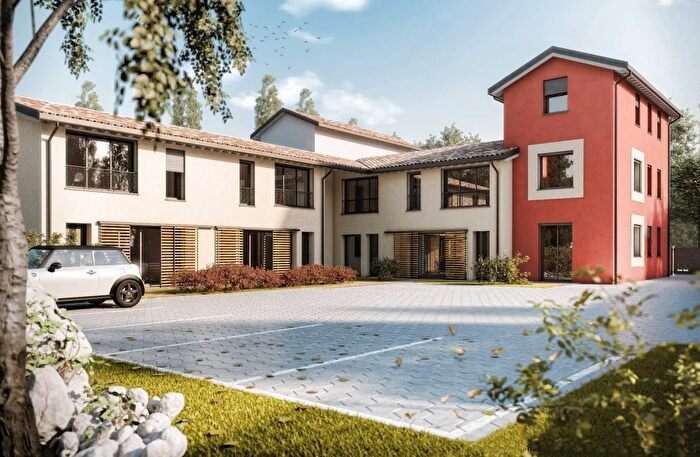 Appartamento bilocale in vendita in Via Aprile, Collecchio