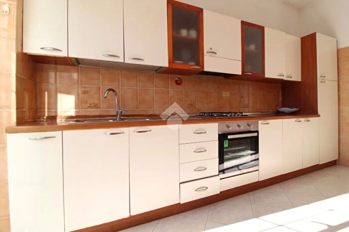 Appartamento trilocale in vendita in Via Tempio, Sassari