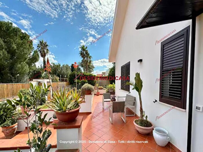 Casa quadrilocale in affitto in Via Gian Gaspare Napolitano, Cardillo, Palermo