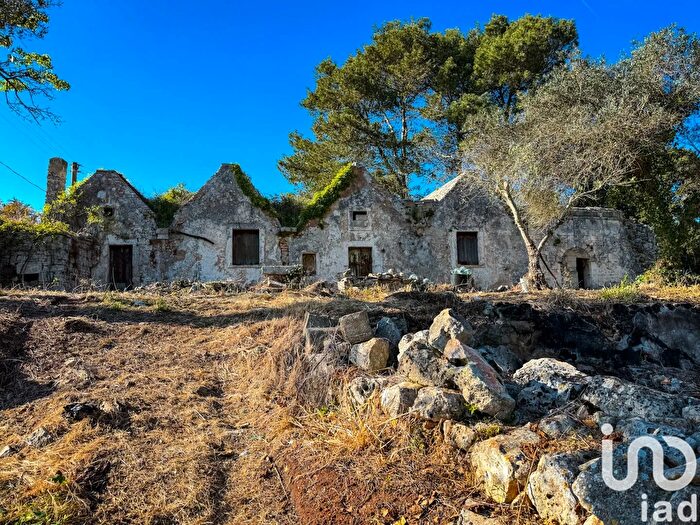 Casa con 6 locali in vendita in Strada Votano, Martina Franca