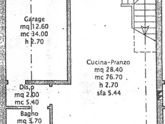 Casa quadrilocale in vendita in Via Chiesa, Sant'Urbano