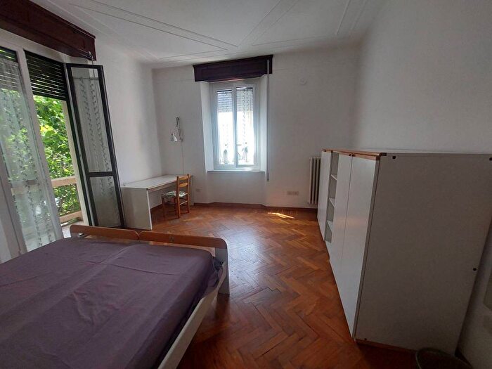 Appartamento quadrilocale in affitto in Via Amato Furlotti, San Lazzaro, Parma