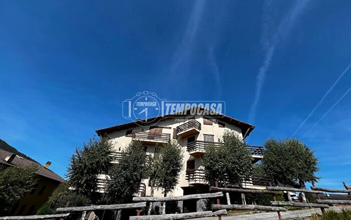 Appartamento trilocale in vendita in Località Parco Siruale, Alpette