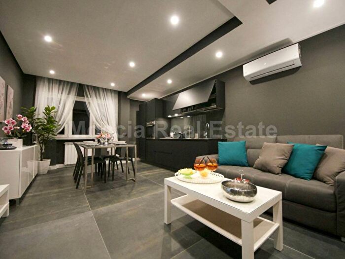 Appartamento trilocale in affitto in Via San Giuseppe, Reggia di Caserta, Caserta