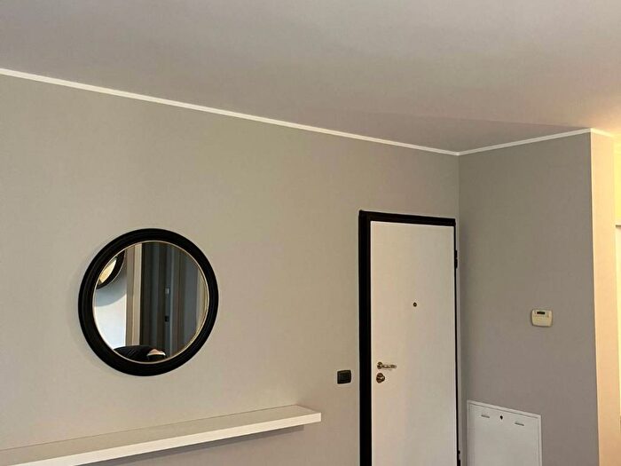 Appartamento bilocale in affitto in Piazza Giovanni Paolo II, Villa Olmo, Como