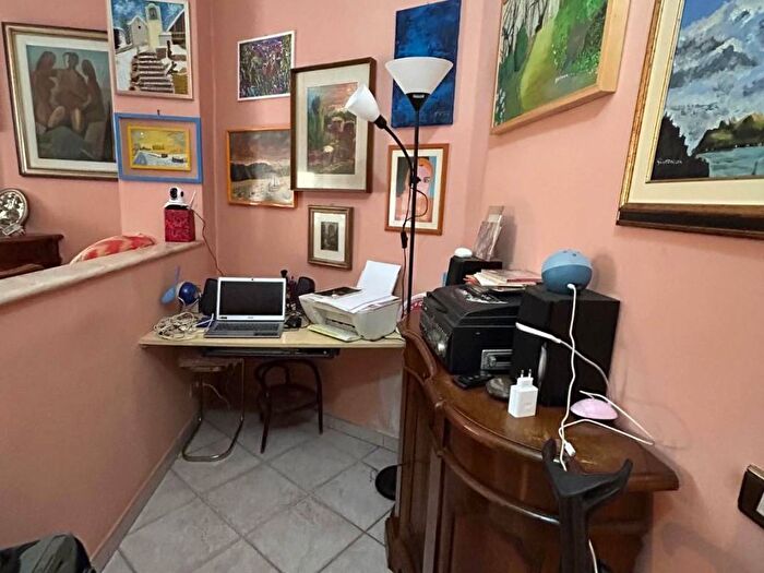 Appartamento bilocale in affitto in Piazza Camillo Benso di Cavour, Intra Centro Storico, Verbania