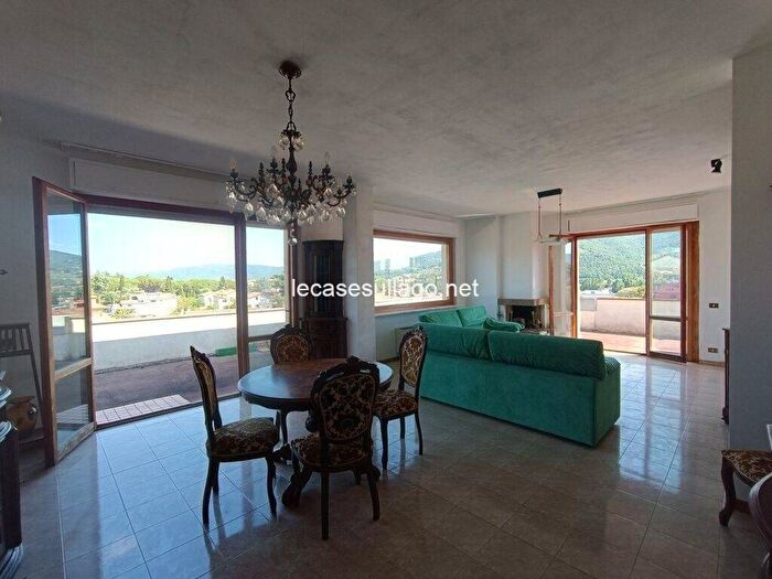 Casa con 5 locali in affitto in Via Ludovico Ariosto, Tavernelle, Panicale