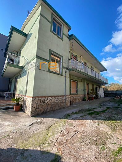 Appartamento quadrilocale in vendita in Via Don Minzoni, Montecorvino Rovella