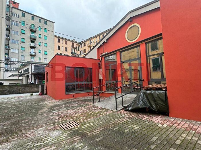 Casa con 6 locali in affitto in Via del Canaletto, Migliarina, La Spezia