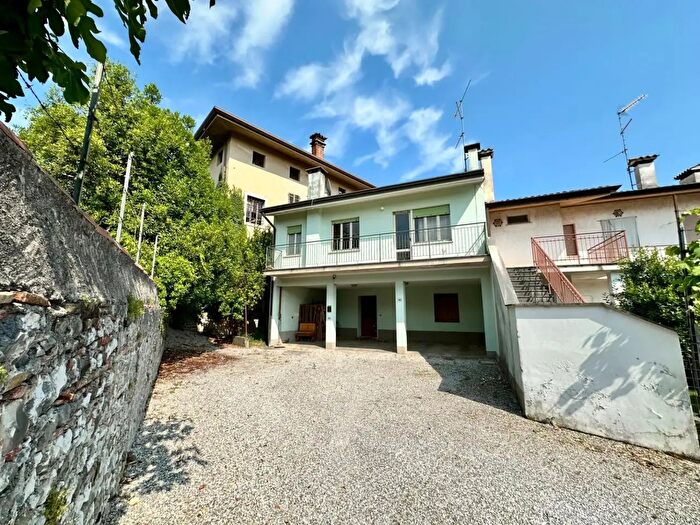 Casa con 5 locali in vendita in Via Chiopris, San Giovanni Al Natisone