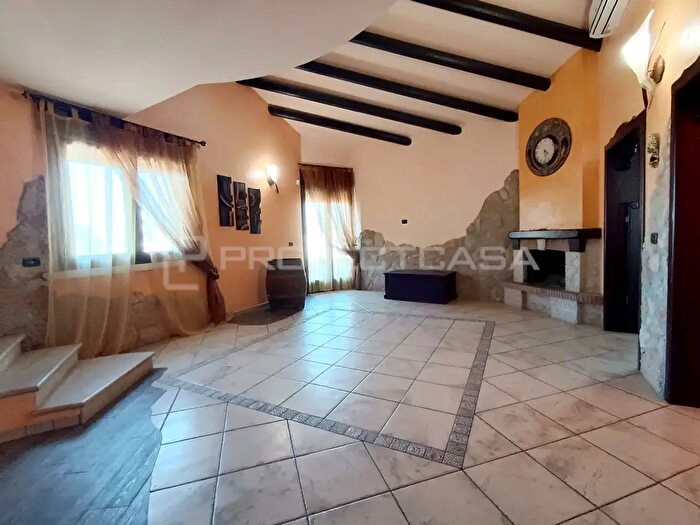 Casa trilocale in vendita in Via Galileo Galilei, Soleto