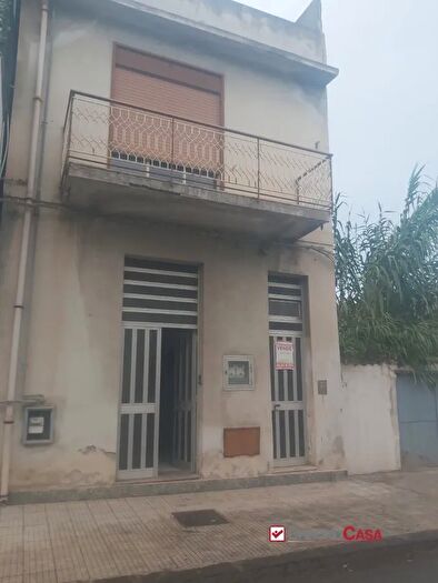 Appartamento quadrilocale in vendita in Spadafora Via Nazionale, Spadafora