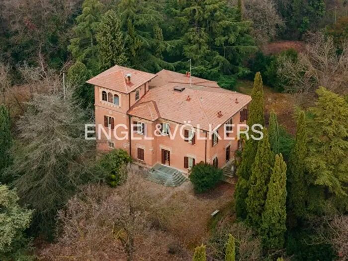 Casa con 6 locali in vendita in Via Bertola, Maranello
