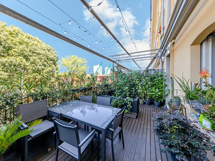 Appartamento bilocale in vendita in Viale Giovanni Suzzani, Milano