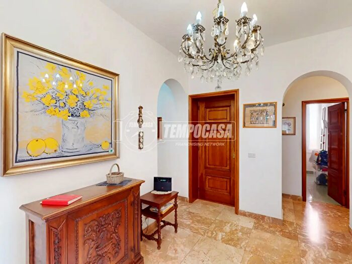 Appartamento con 8 locali in vendita in Via Dogali, Santa Margherita Ligure