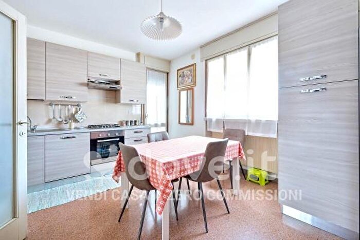 Appartamento quadrilocale in vendita in Via Umberto Saba Snc, Treviso