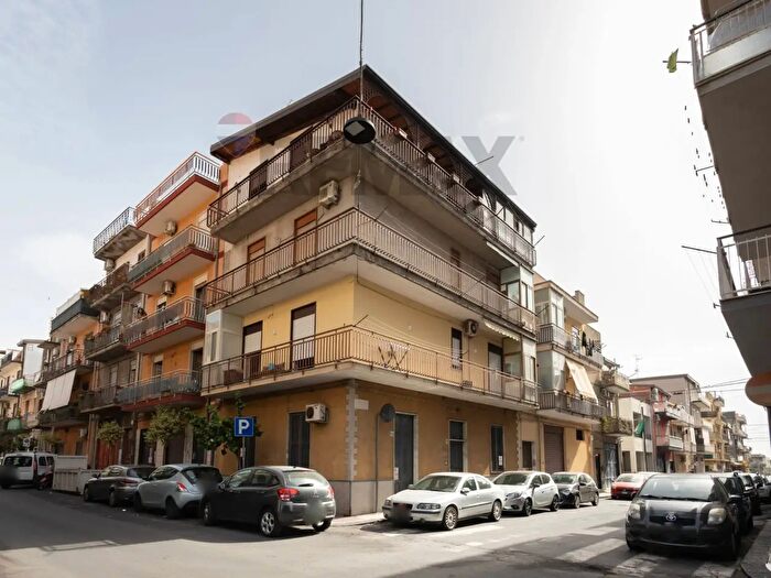 Appartamento quadrilocale in vendita in Via dei Vespri, Misterbianco