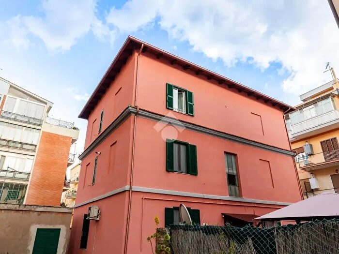 Appartamento bilocale in vendita in Piazza Pio IX, Roma