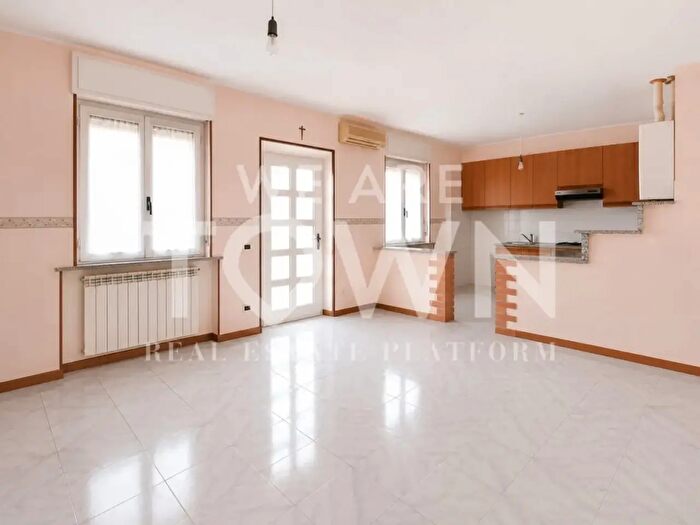 Appartamento trilocale in vendita in Via Ippolito Nievo, Vanzaghello