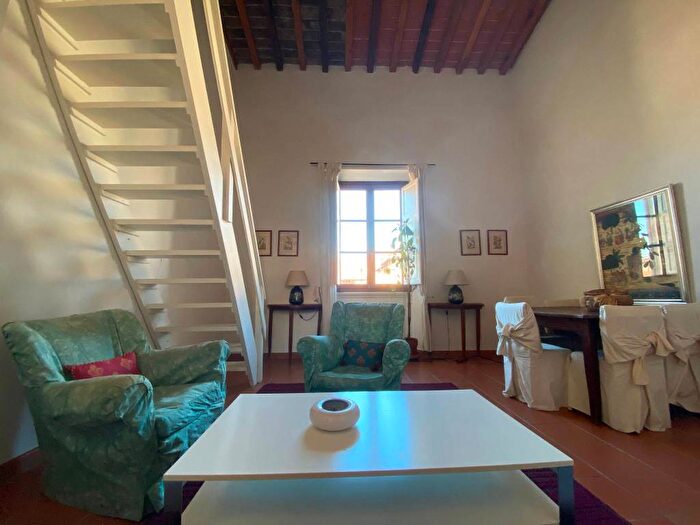 Appartamento trilocale in affitto in Via Pellicceria, Piazza della Repubblica, Firenze