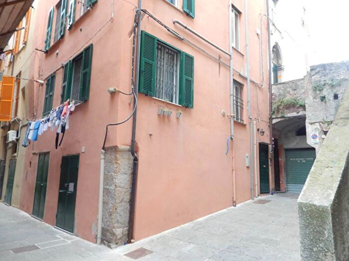 Appartamento bilocale in affitto in Vico Palla, Molo, Genova