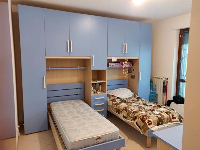 Appartamento quadrilocale in affitto in Via Algeri, Chieti